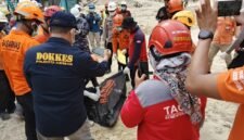 Proses pencarian terhadap korban longsor tambang galian C Gunung Kuda, Kabupaten Cirebon(Dok. Basarnas)